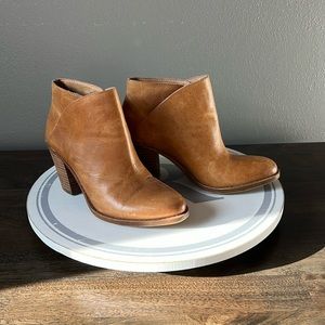 Lucky brand eesa bootie